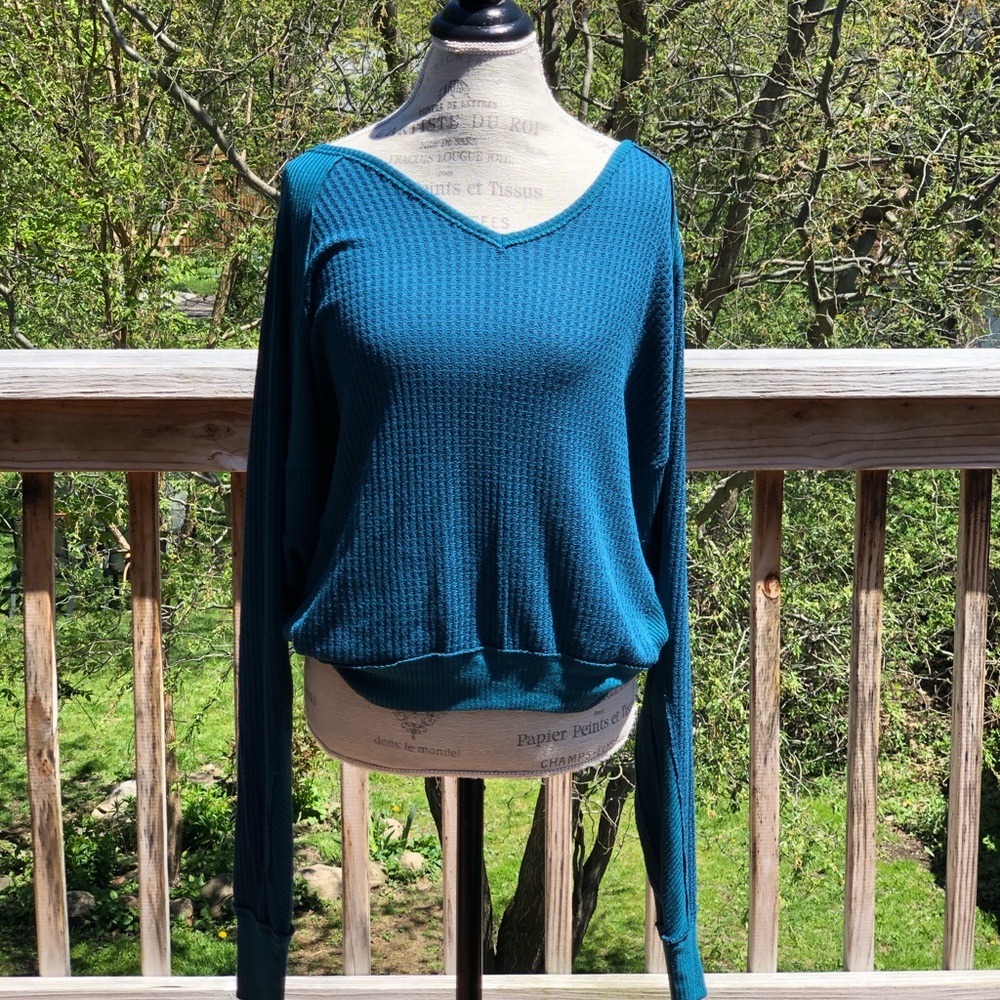 Free People Off the shoulder shirt